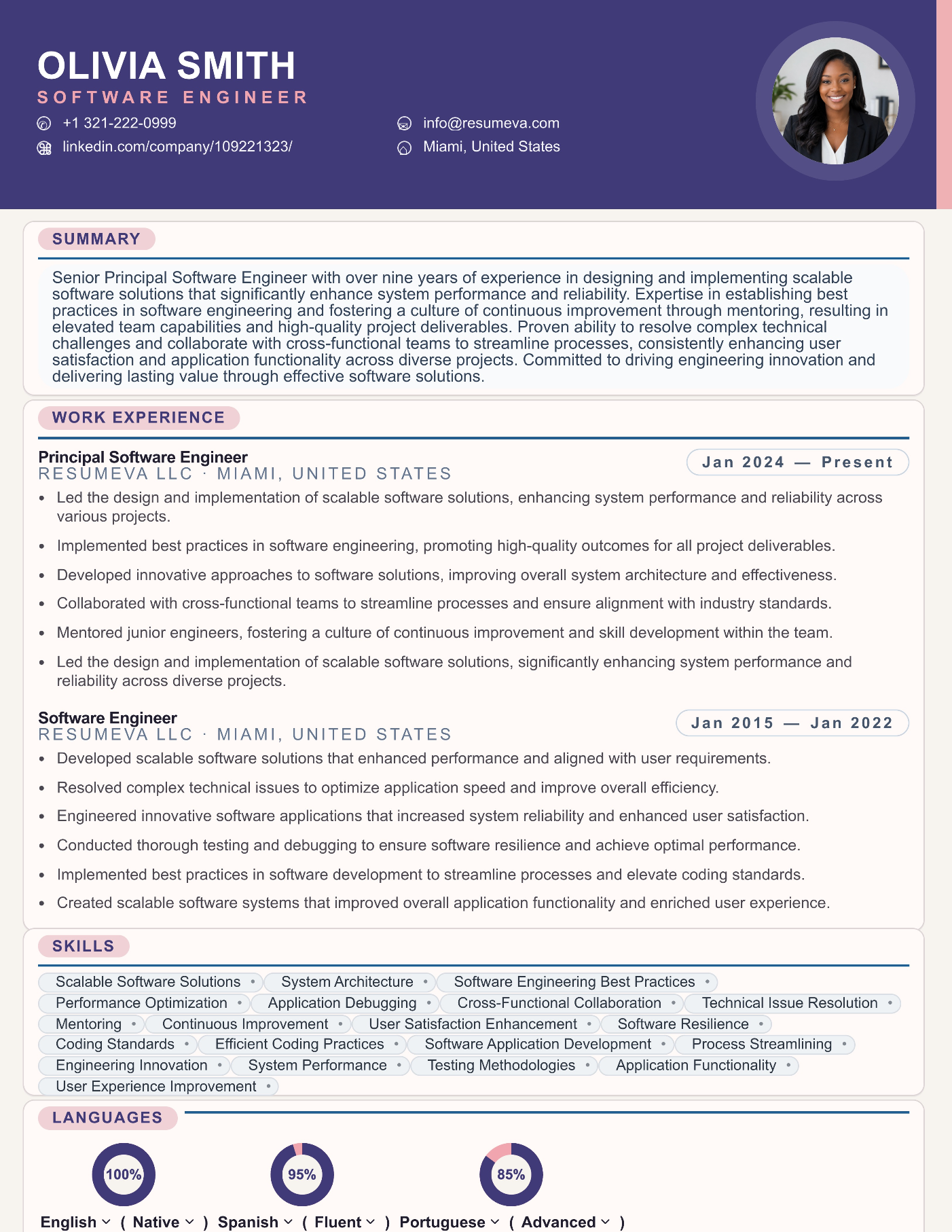 43. Social Media Manager resume template preview